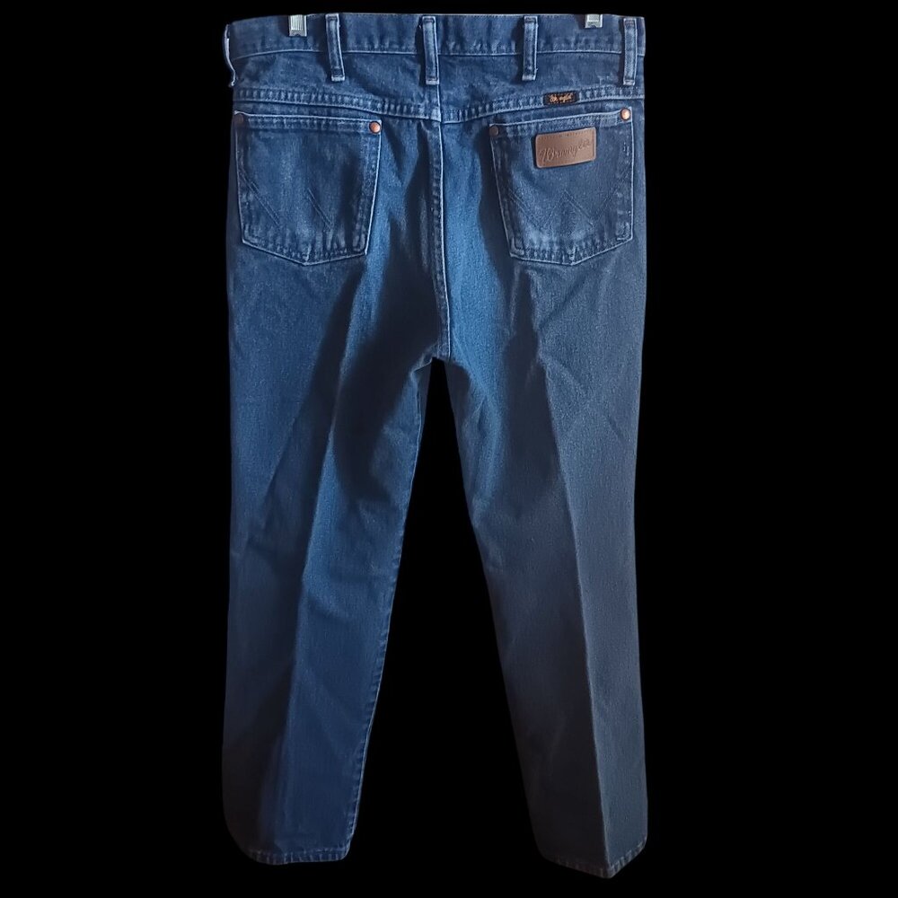 Men's 33x32 Vtg Cowboy Jeans Wrangler Faded Denim Made In Nicaragua